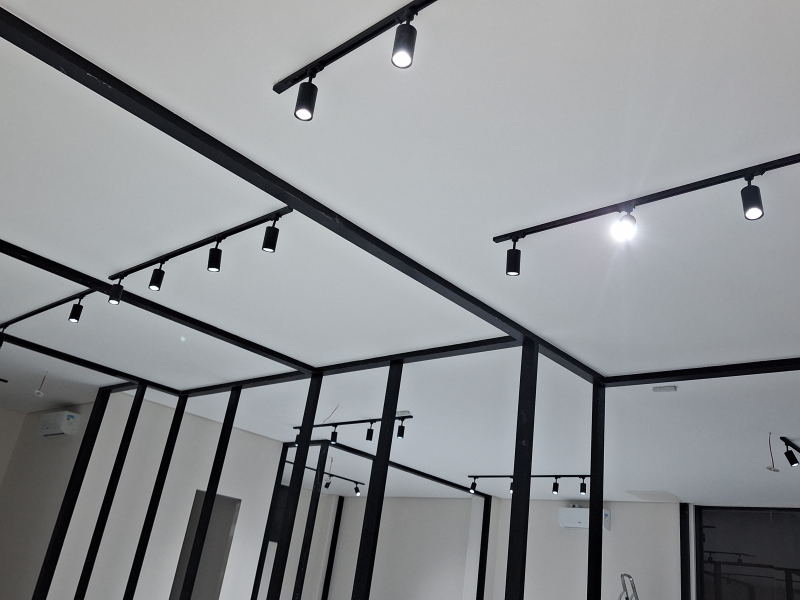 JPUPIA - Comércio de Forros e Divisórias